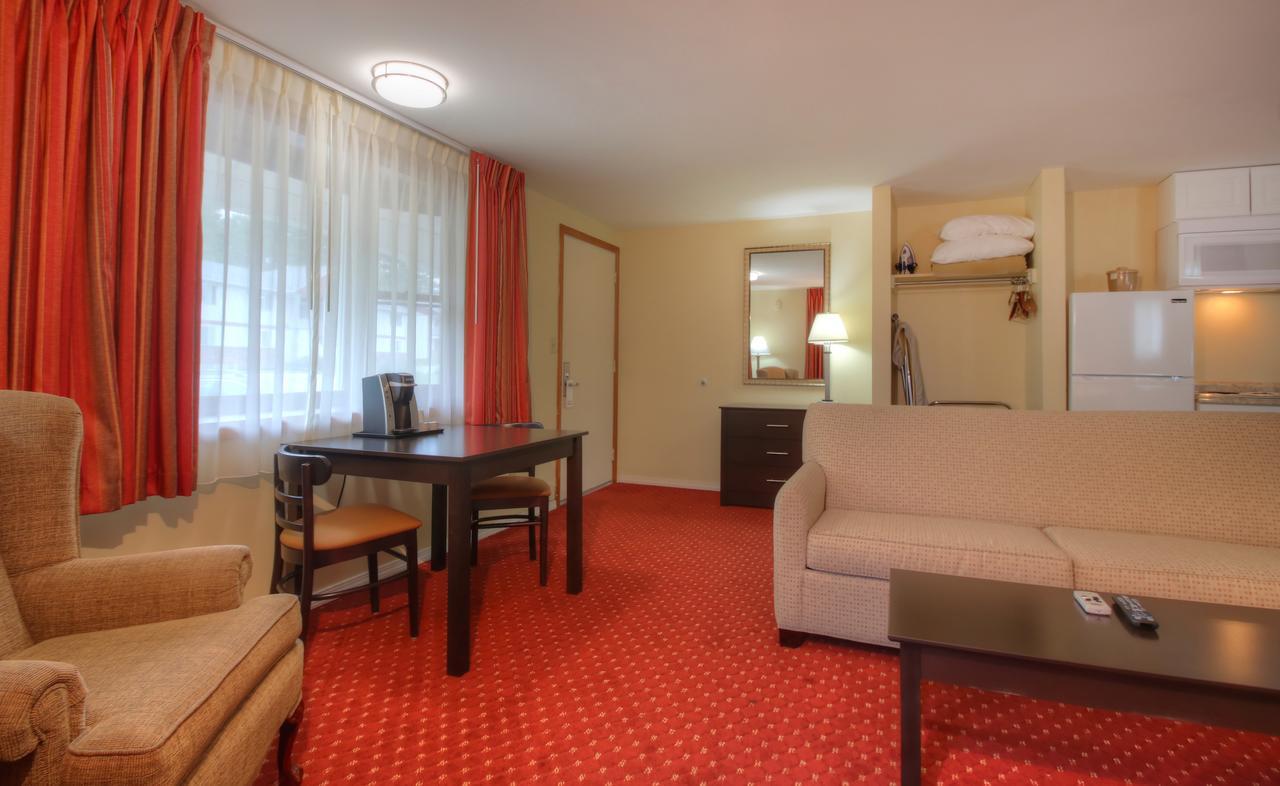 Ogunquit Tides Motel ภายนอก รูปภาพ